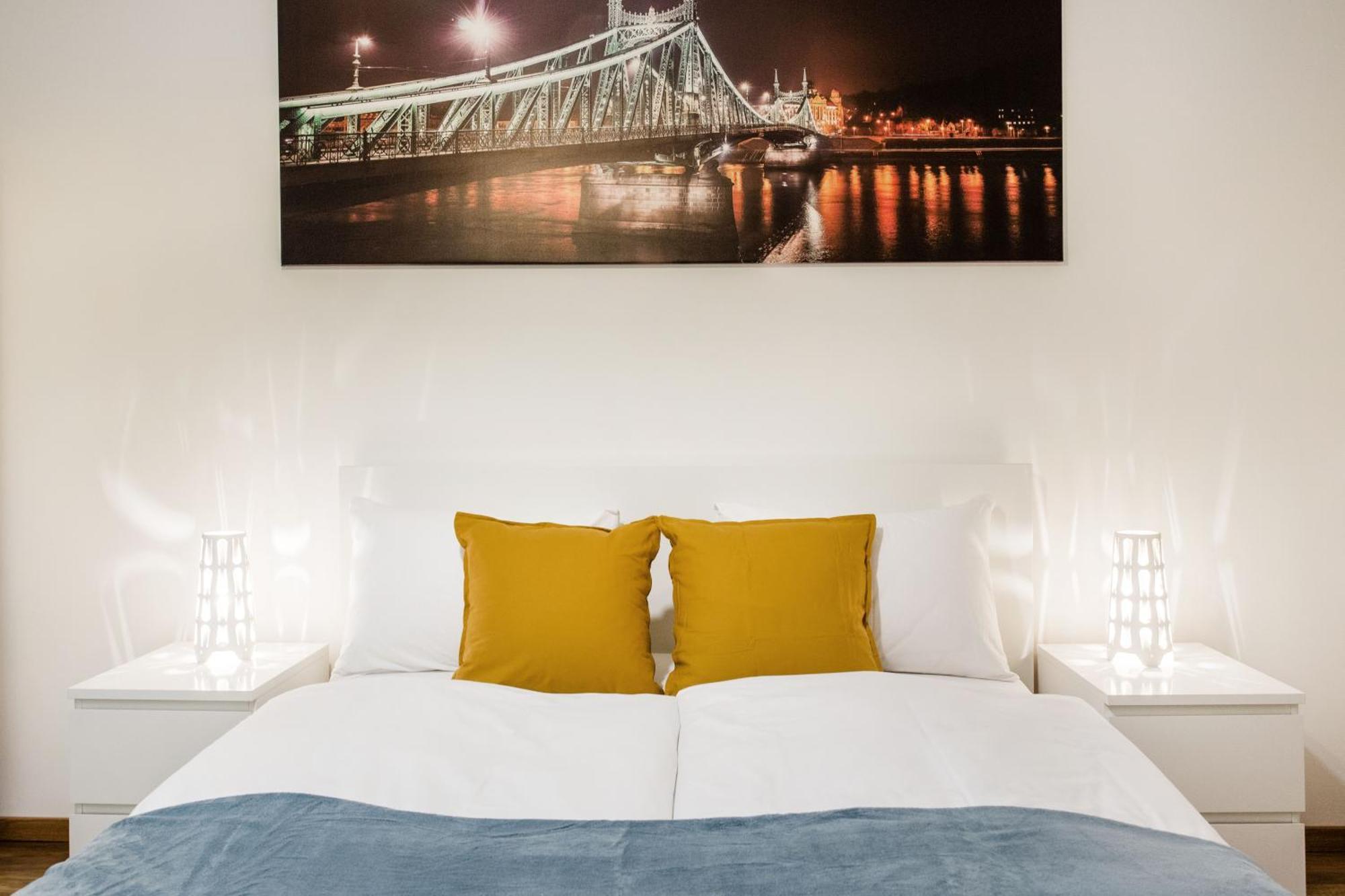Quiet And Cozy Apartment Near The Danube Budapest Eksteriør billede